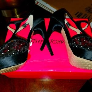 Betsey Johnson Stilletto  5 inch Platform